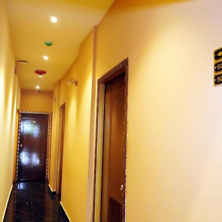 Hotel Golden Plaza Vashi Exterior foto